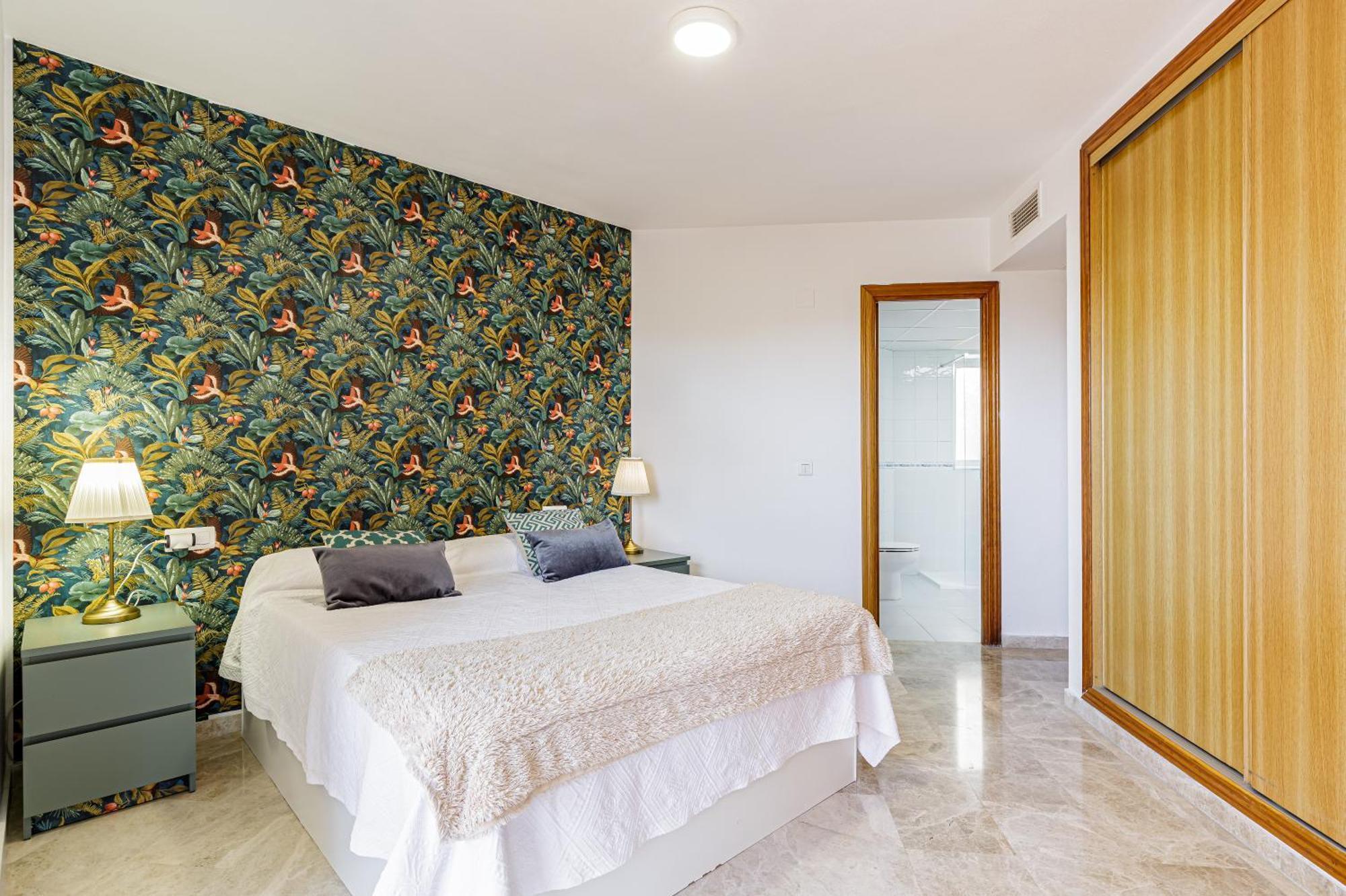 Apartamento Oasis With Terrace And Sea Views With Rooftop Pool Torremolinos