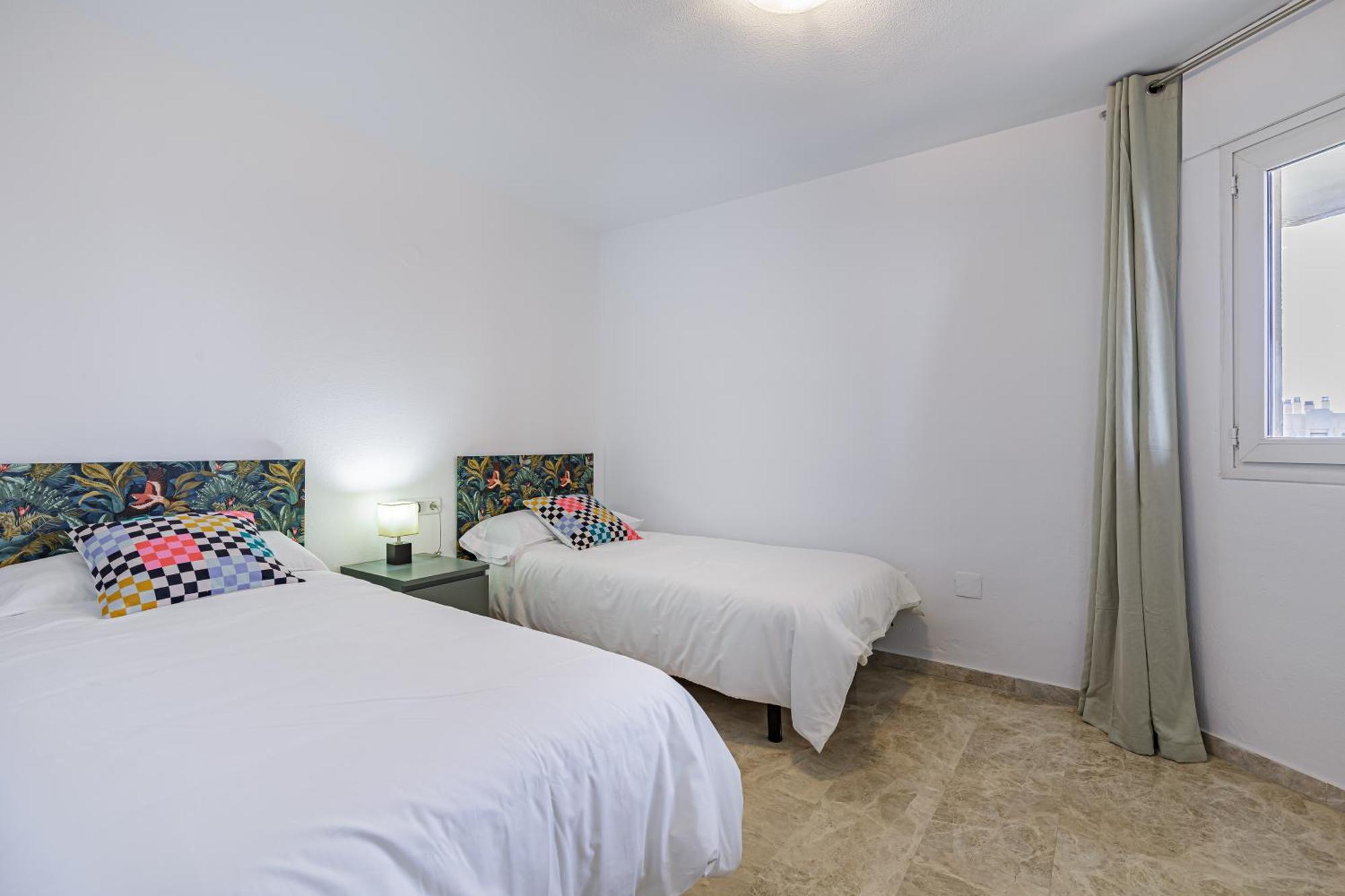 Apartamento Oasis With Terrace And Sea Views With Rooftop Pool